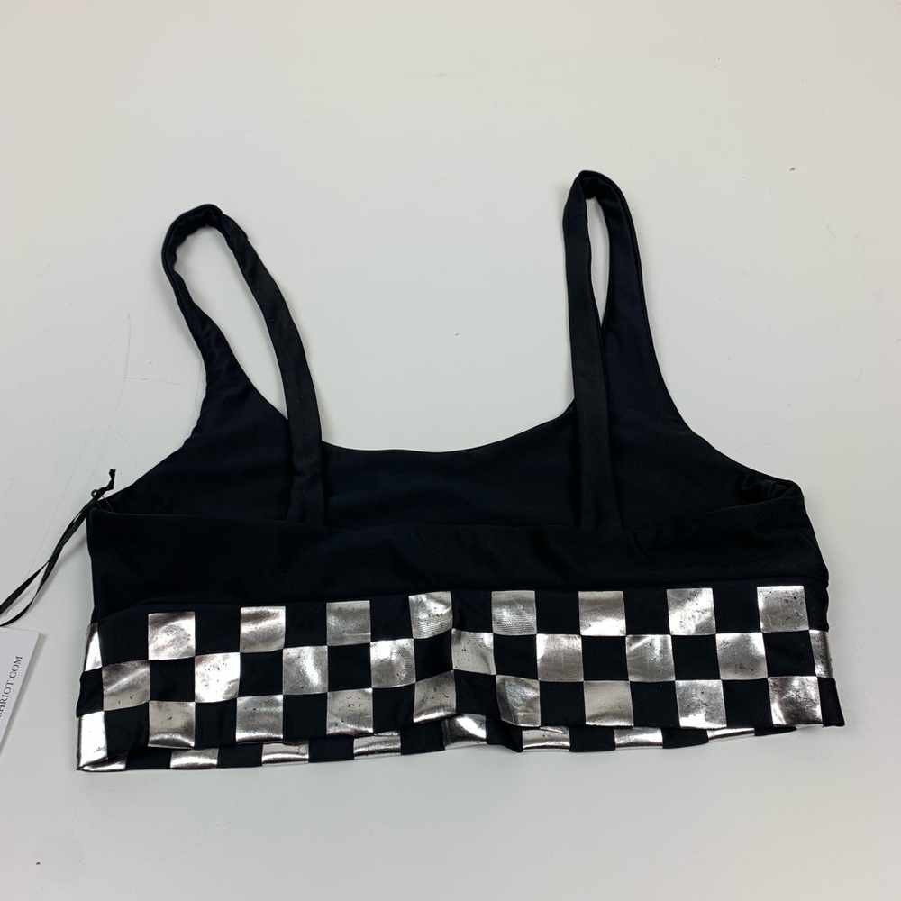 Beach Riot Revolve Black Metallic Leah Sports Bra - Picture 4 of 6